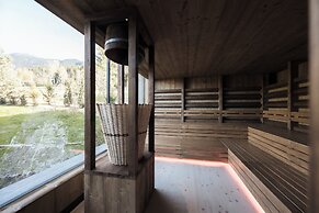 AKI Family Resort PLOSE