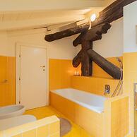 Plinio 10 in Como With 2 Bedrooms and 2 Bathrooms