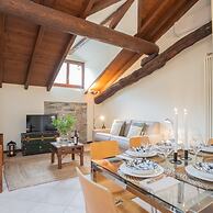 Plinio 10 in Como With 2 Bedrooms and 2 Bathrooms