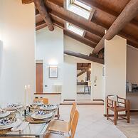 Plinio 10 in Como With 2 Bedrooms and 2 Bathrooms