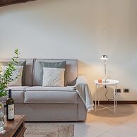 Plinio 10 in Como With 2 Bedrooms and 2 Bathrooms