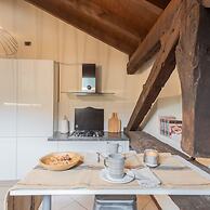 Plinio 10 in Como With 2 Bedrooms and 2 Bathrooms