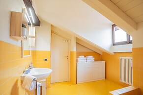 Plinio 10 in Como With 2 Bedrooms and 2 Bathrooms