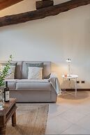 Plinio 10 in Como With 2 Bedrooms and 2 Bathrooms