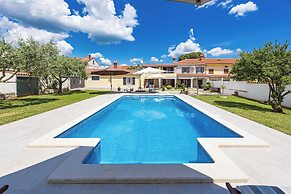 Villa Ancora With Private Pool