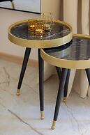 Elegant Studio for 2 by Renters