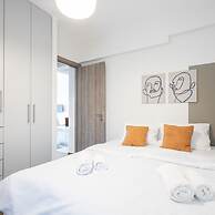 Luxury Beachfront 2-bedroom Stay in Voula