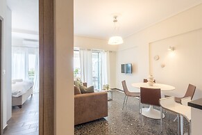 Luxury Beachfront 2-bedroom Stay in Voula