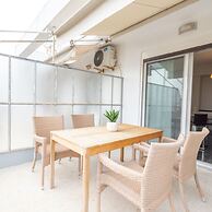 Luxury Beachfront 2-bedroom Stay in Voula