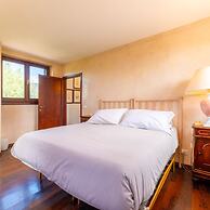 Villetta Camelia With Garden by Wonderful Italy