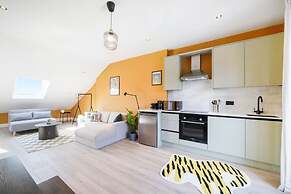 The Balham Flat - Lovely Studio Type Flat