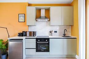 The Balham Flat - Lovely Studio Type Flat
