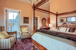 Stuart Manor Bed and Breakfast