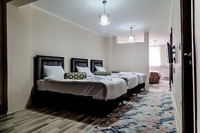 City Hall Apart Hotel