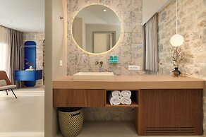 Central Heritage Hotel