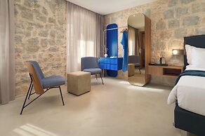 Central Heritage Hotel