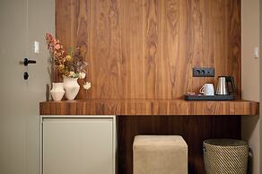 Central Heritage Hotel