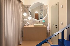 Central Heritage Hotel