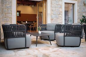 Central Heritage Hotel