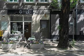 Large Family Poznan Apartment by Renters