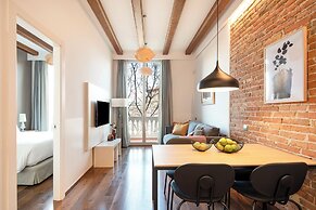 Aspasios Market Balconies