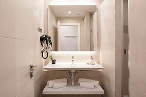 Aspasios Market Balconies