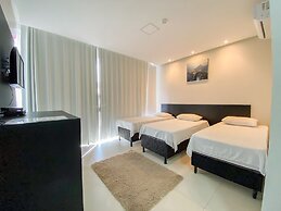 HOTEL QUATRO CORAÇÕES