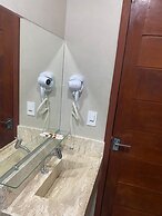 HOTEL QUATRO CORAÇÕES