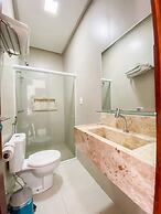 HOTEL QUATRO CORAÇÕES