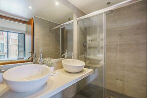 Aspasios Diagonal Art