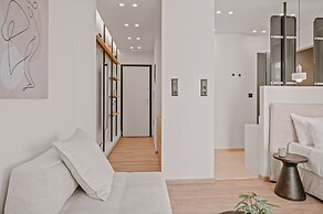 Plānis Str Urban Suites by Semavi