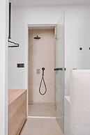 Plānis Str Urban Suites by Semavi