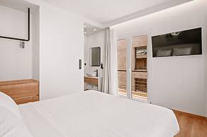 Plānis Str Urban Suites by Semavi