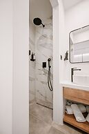 Plānis Str Urban Suites by Semavi