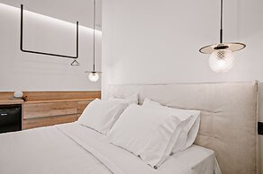 Plānis Str Urban Suites by Semavi