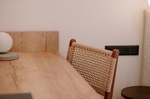 Plānis Str Urban Suites by Semavi