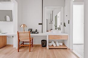 Plānis Str Urban Suites by Semavi