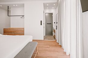 Plānis Str Urban Suites by Semavi