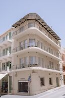 Plānis Str Urban Suites by Semavi