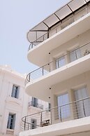 Plānis Str Urban Suites by Semavi