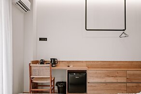 Plānis Str Urban Suites by Semavi