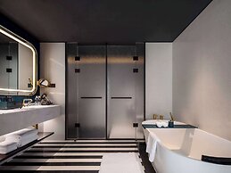 Sofitel Shanghai North Bund