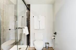 Premium A-Location Apartment