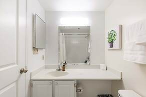 Premium A-Location Apartment