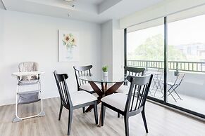 Premium A-Location Apartment