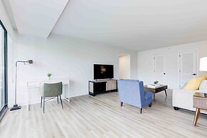 Premium A-Location Apartment