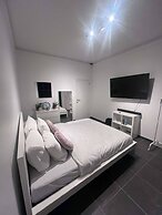 Suite With Private Jacuzzi