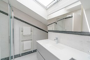 Villa White by Myvillacollection