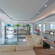 Villa White by Myvillacollection