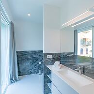 Villa White by Myvillacollection